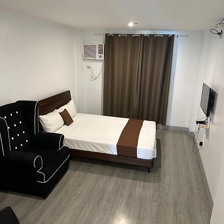 Aden Hotel Makati City Kültér fotó