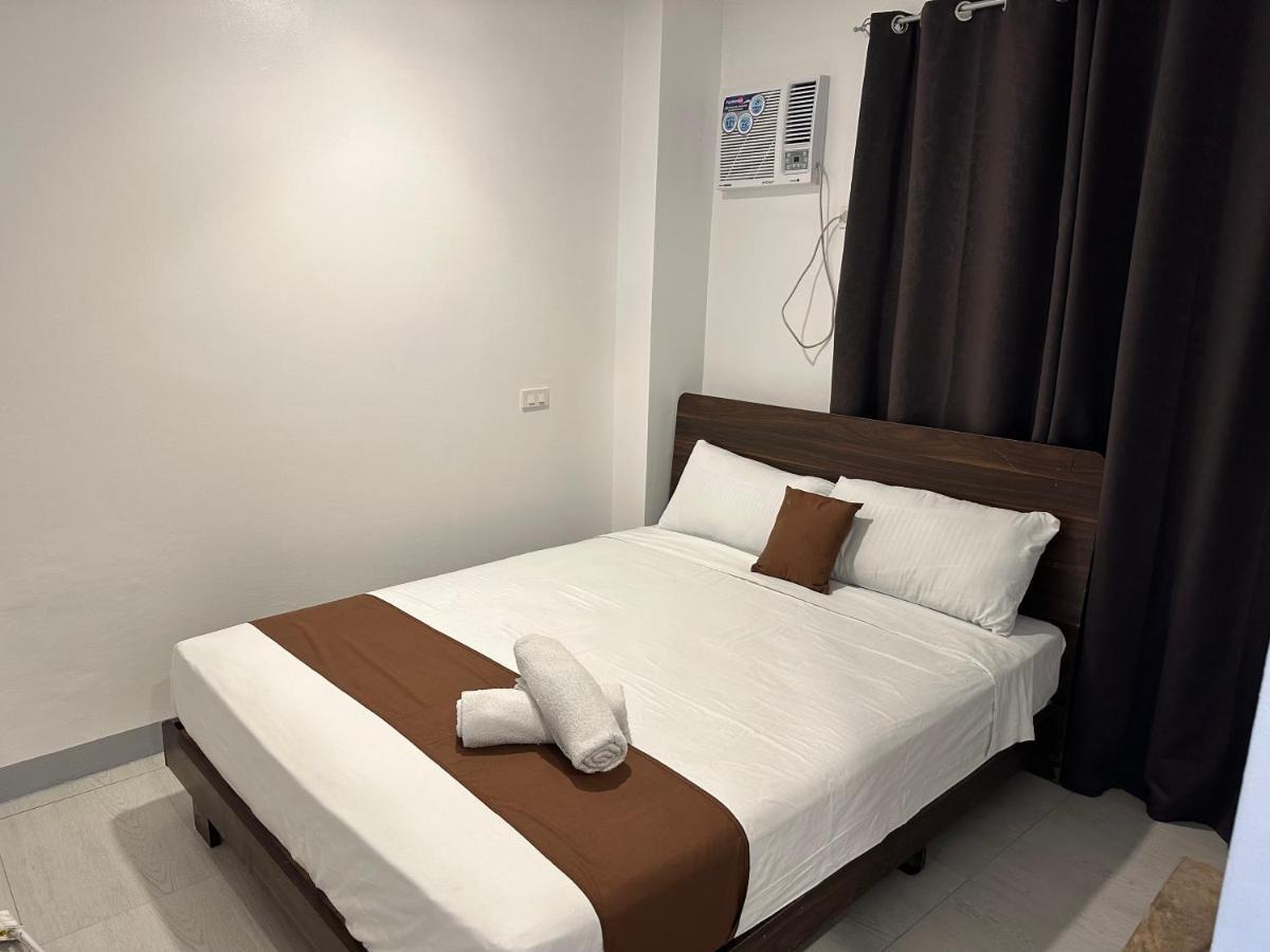 Aden Hotel Makati City Kültér fotó