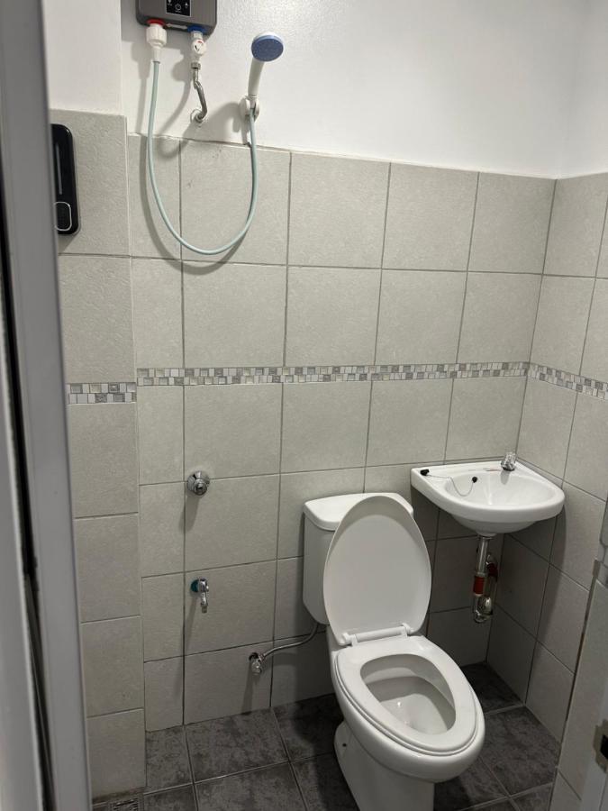 Aden Hotel Makati City Kültér fotó