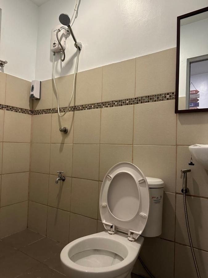 Aden Hotel Makati City Kültér fotó